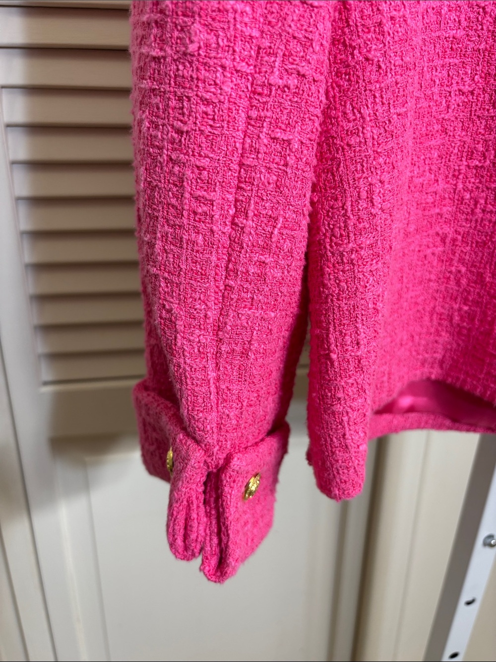 NWT Zara Bright Pink Tweed Blazer with Gold Buttons Small - Picture 9 of 12